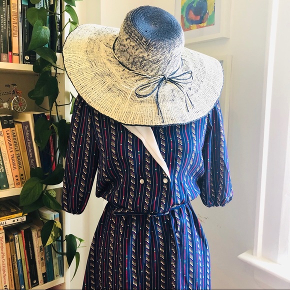 Vintage union made secretary’s dress puff sleeves - Picture 4 of 8